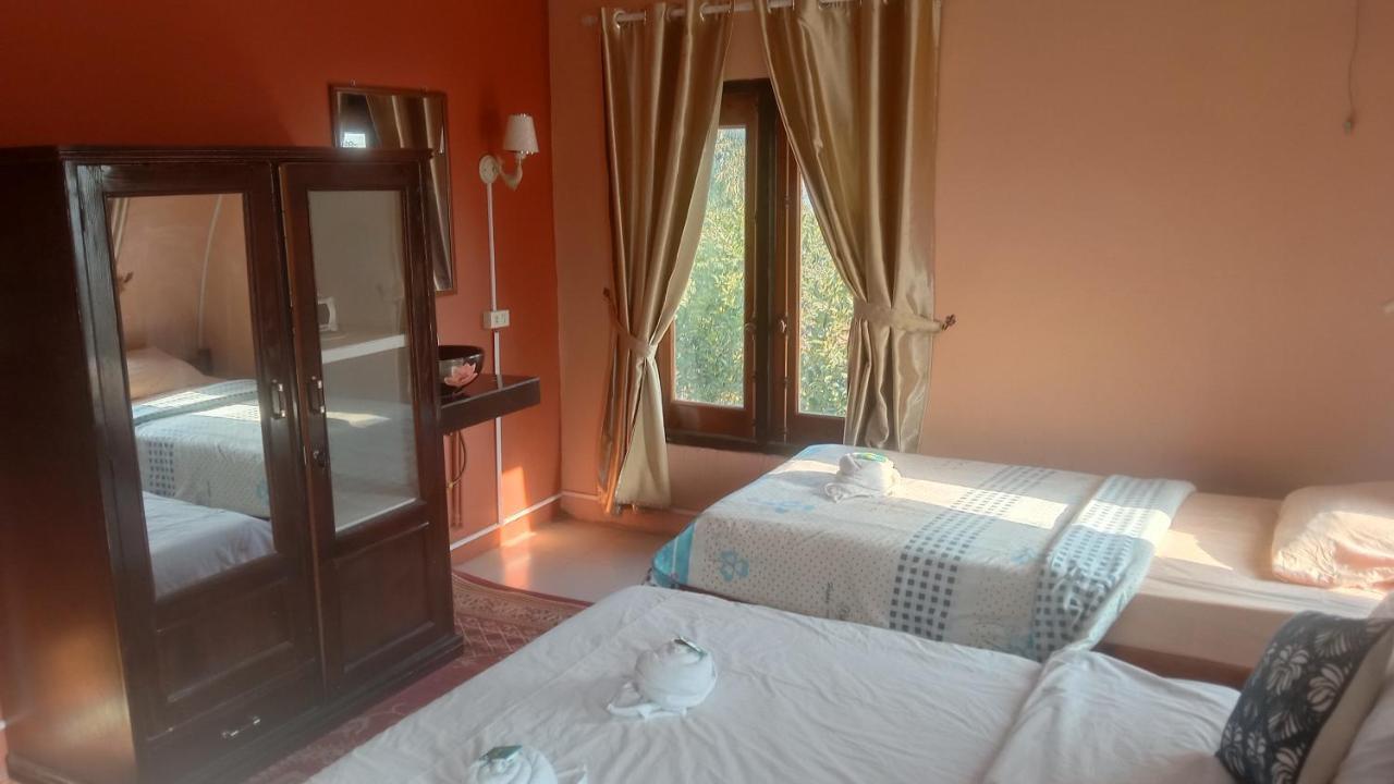 Pukyo Bed And Breakfast Belgian Lao Ban Nangoy エクステリア 写真